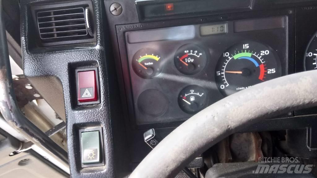 Volvo F16 運油車