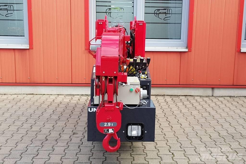 Unic URW-295 履帶式起重機
