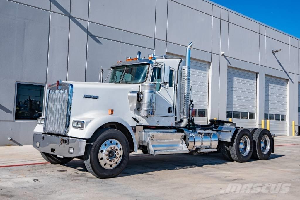 Kenworth W900 曳引機組件