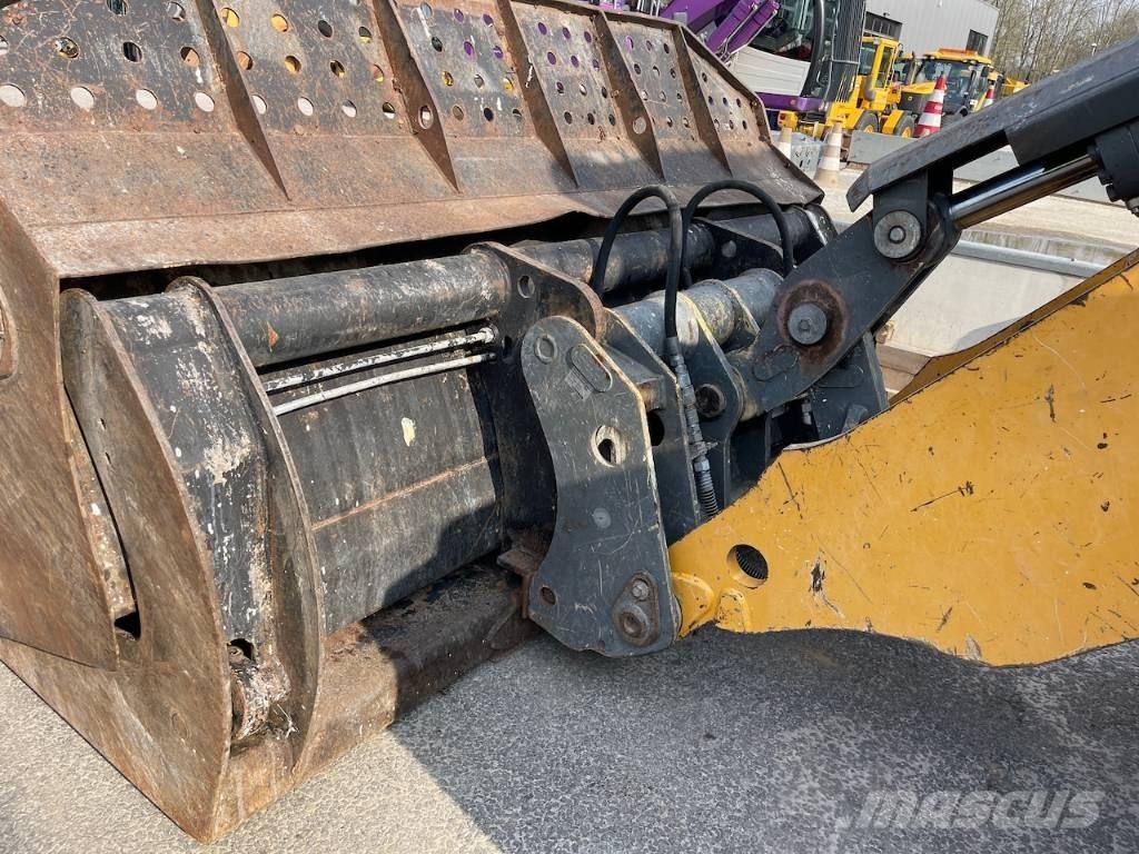 Liebherr 550 CDC + BSS 輪胎式裝載機