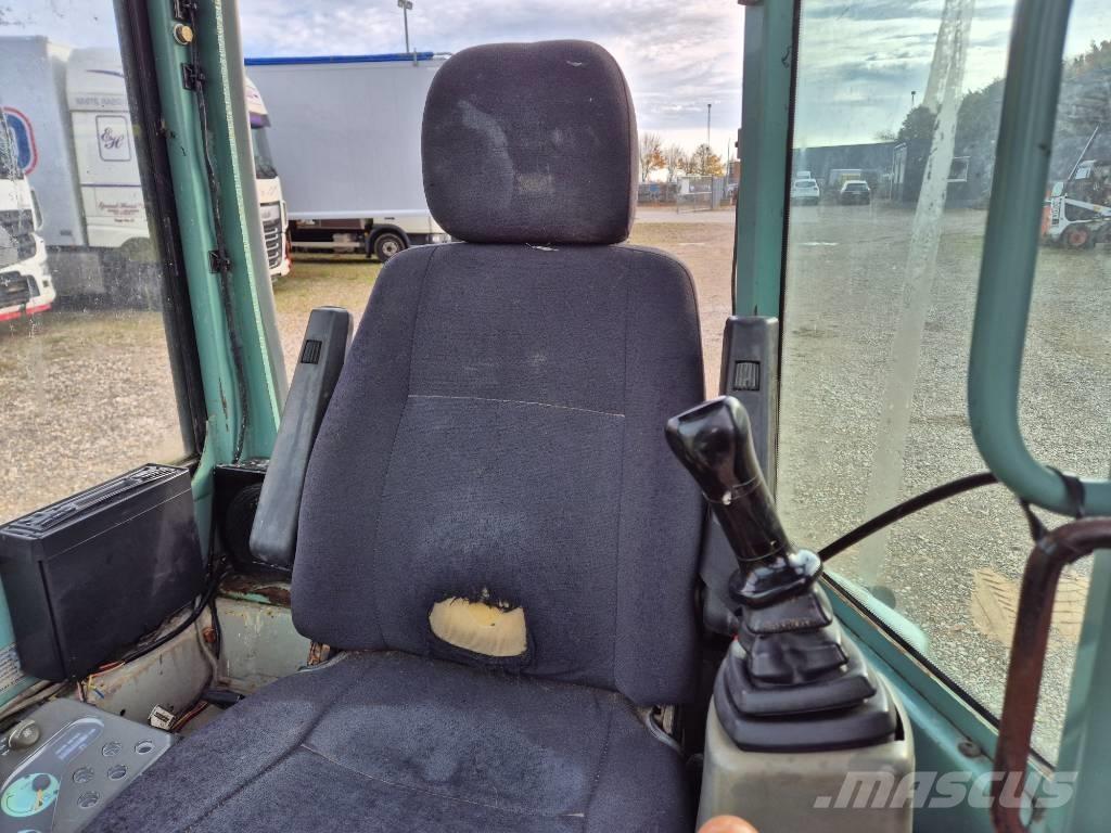 Yanmar Vio 25 小型挖土機/掘鑿機<7t(小型挖掘機)