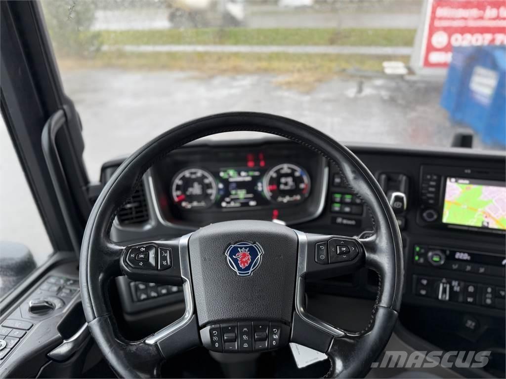 Scania R650 6X4 曳引機組件