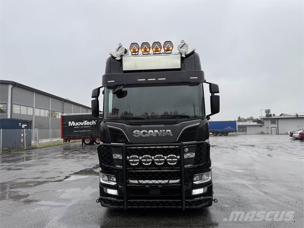 Scania R650 6X4 曳引機組件