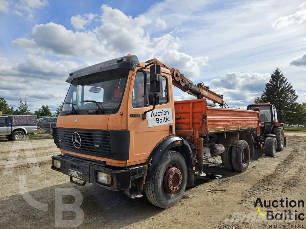 Mercedes-Benz 1722 傾卸式卡車