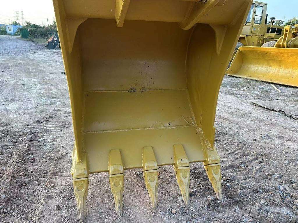 CAT 330 D L 履帶式 挖土機/掘鑿機/挖掘機