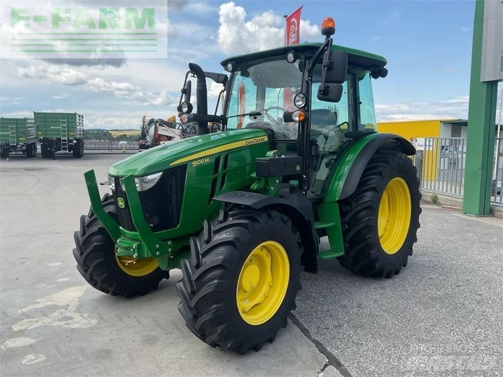 John Deere 5100M 曳引機