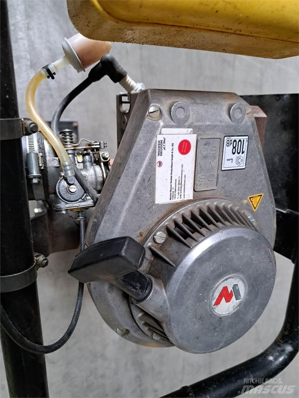 Wacker Neuson BS30 砸道機/夯實機