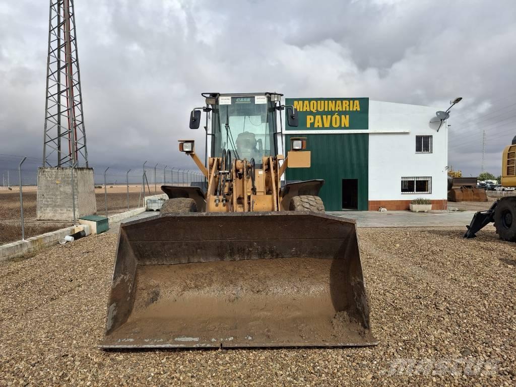 CASE 521 D 輪胎式裝載機