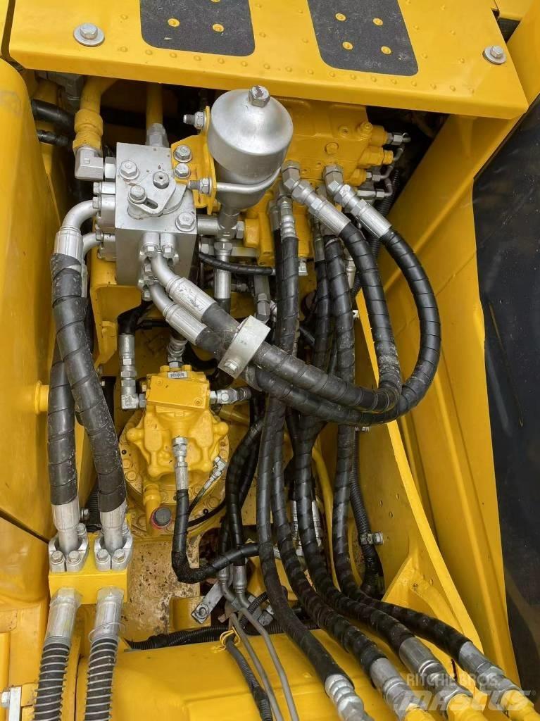 Komatsu 120-8 履帶式 挖土機/掘鑿機/挖掘機