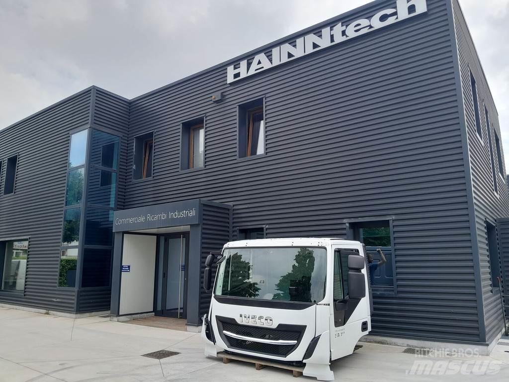 Iveco Trakker E6 駕駛室與內部