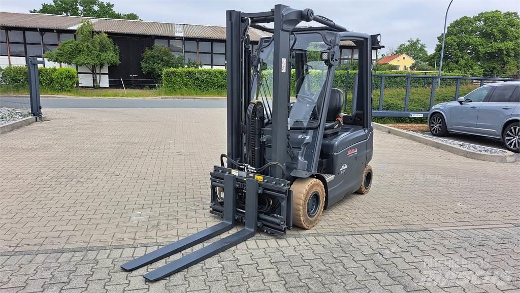 Linde E25-01 電動堆高機