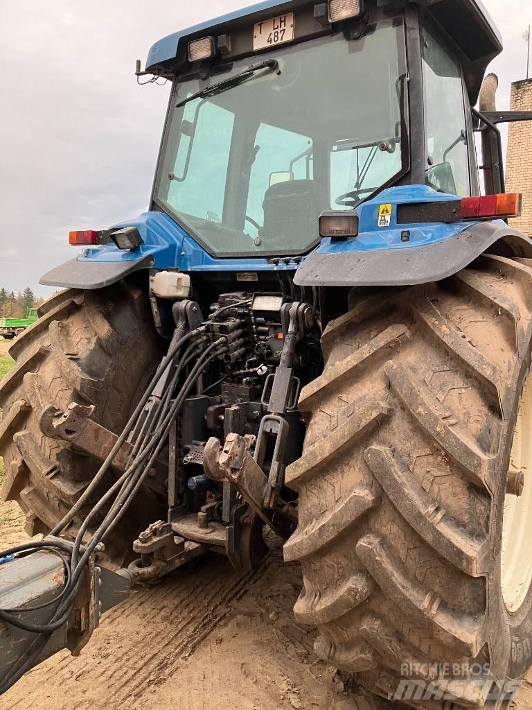 New Holland 8970 曳引機