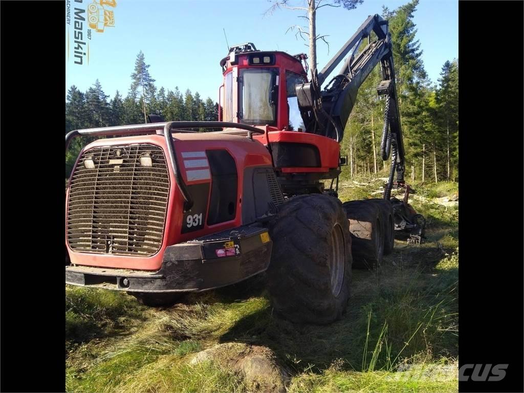 Komatsu 931 收穫機