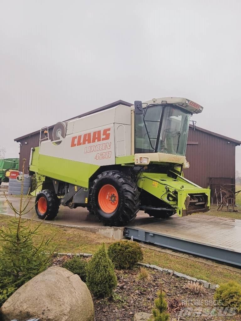 Claas 420 聯合收穫機
