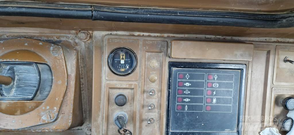 CAT 816B 廢棄物壓實機