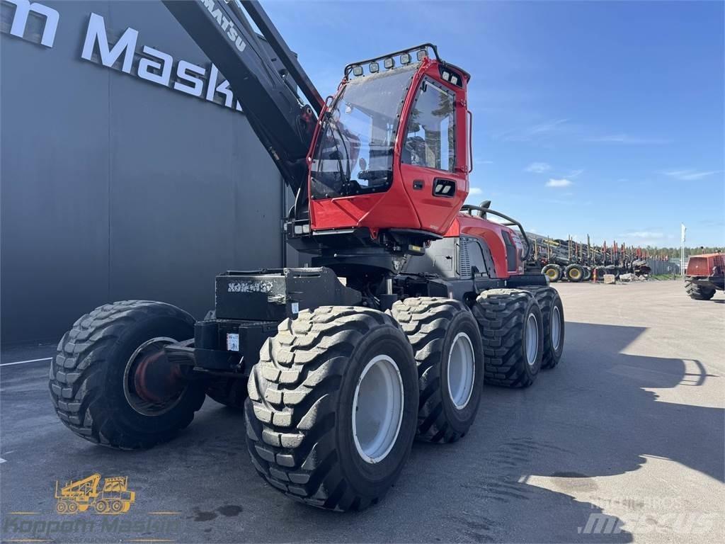 Komatsu 931XC 收穫機