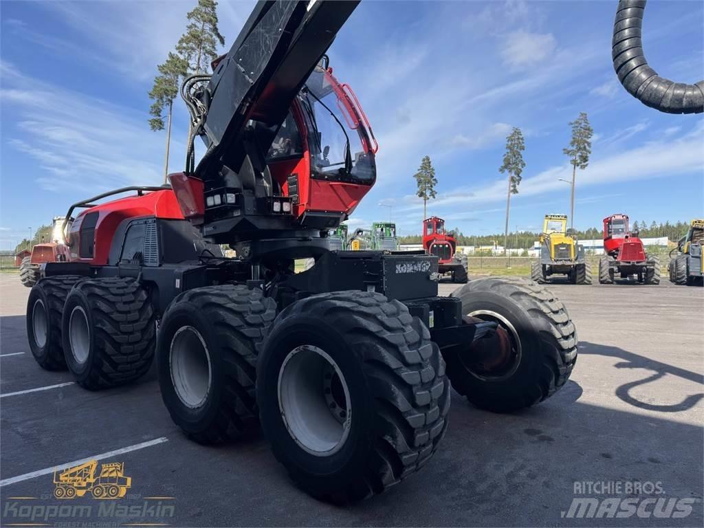 Komatsu 931XC 收穫機