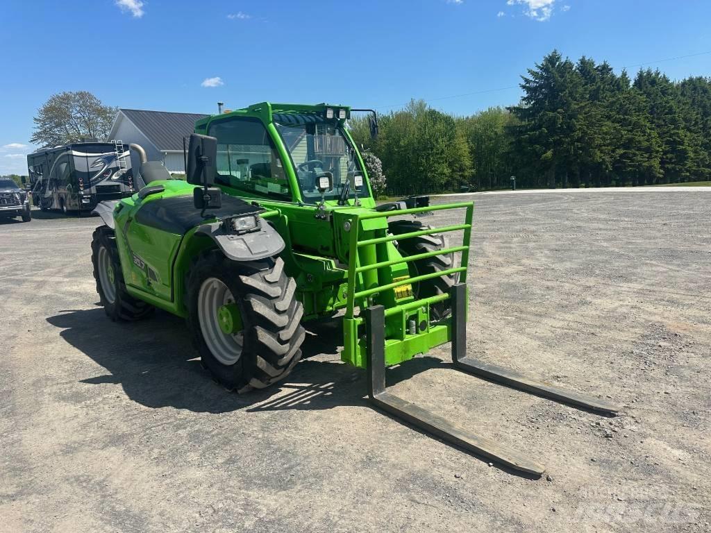 Merlo TF 35.7 伸縮臂操作車
