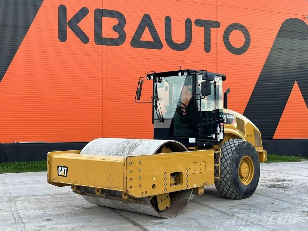 CAT CS 76 B AC 單輪滾壓機