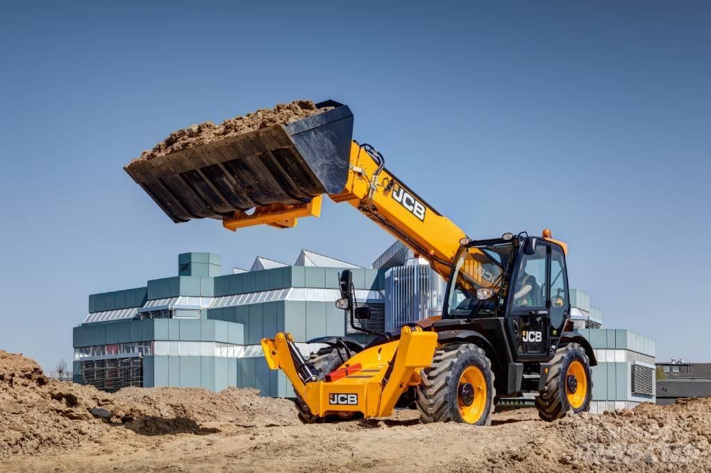 JCB 540-140 伸縮臂操作車