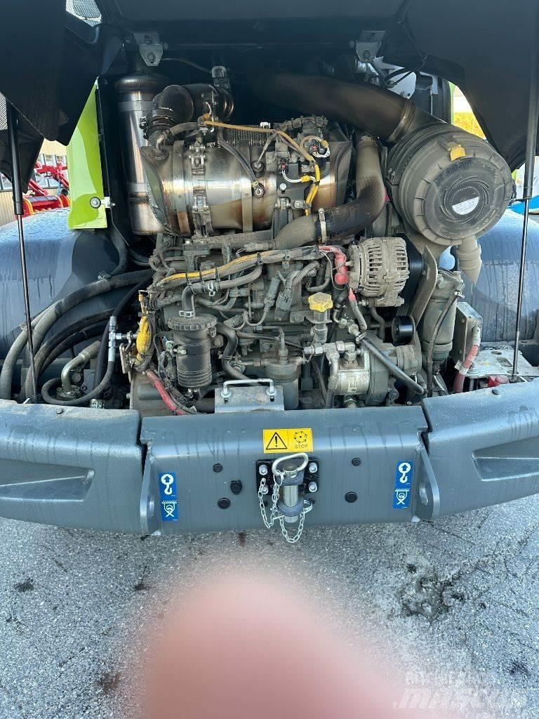 CLAAS Torion 956 前端裝載機和挖掘機
