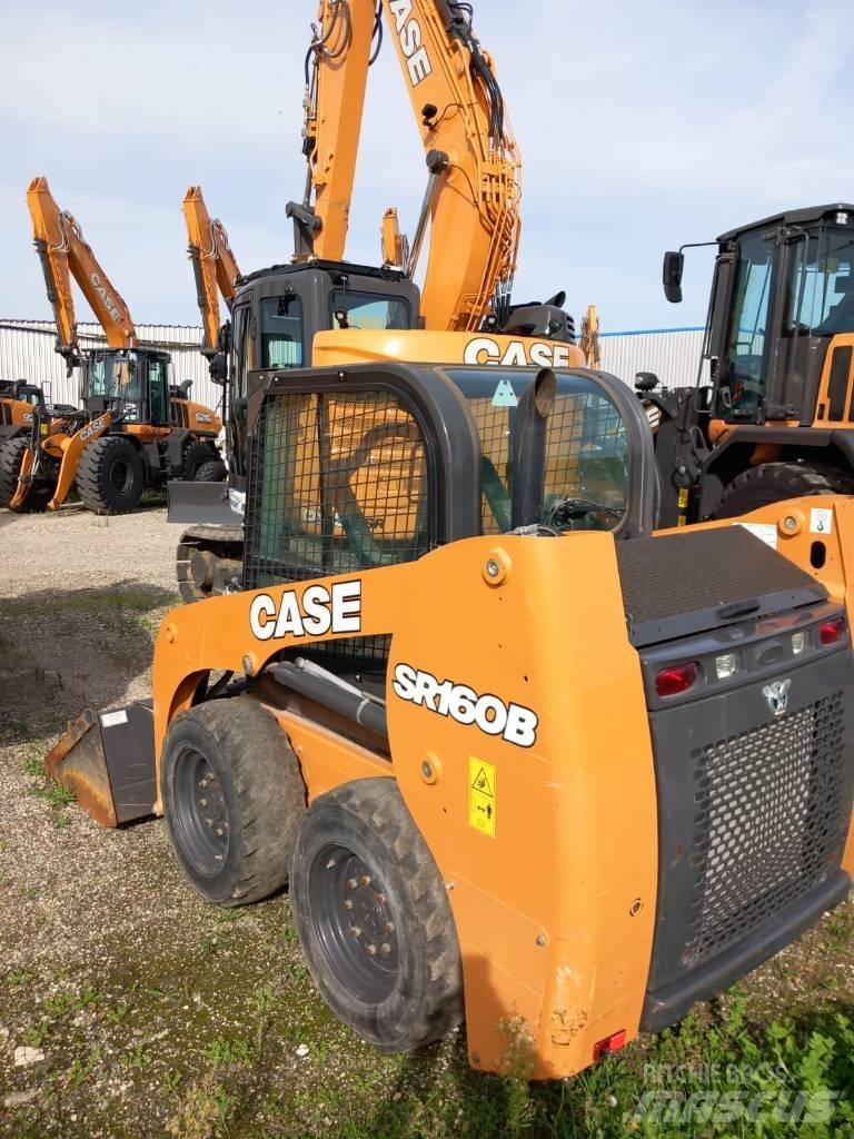 CASE SR 160 滑移轉向裝載機