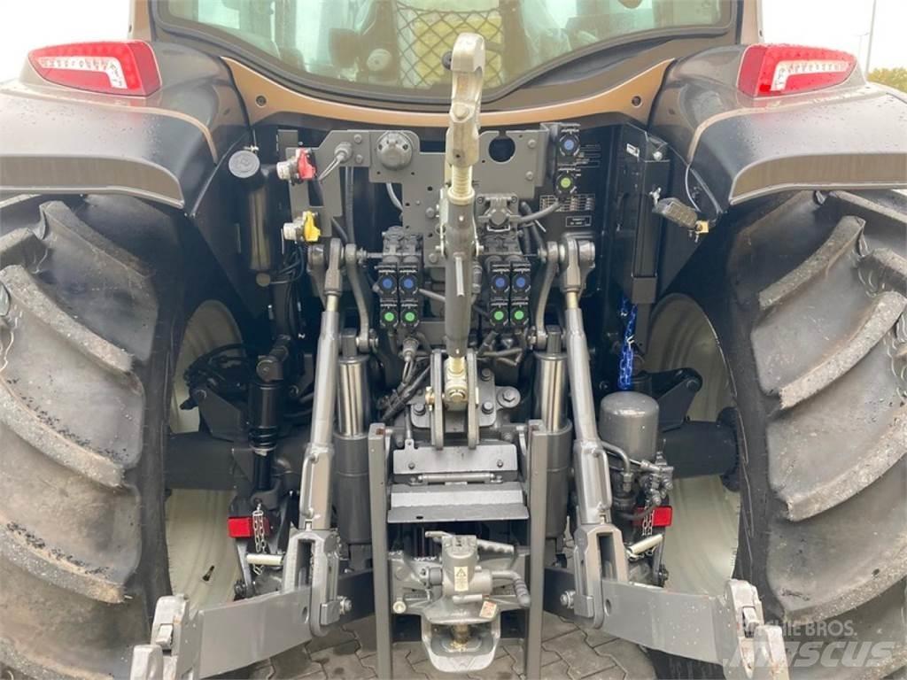 Valtra G115V 曳引機