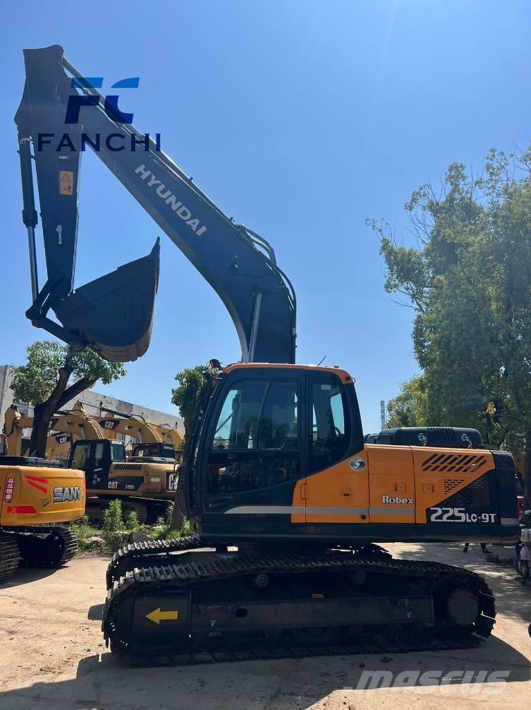 Hyundai 225LC-9t 履帶式 挖土機/掘鑿機/挖掘機