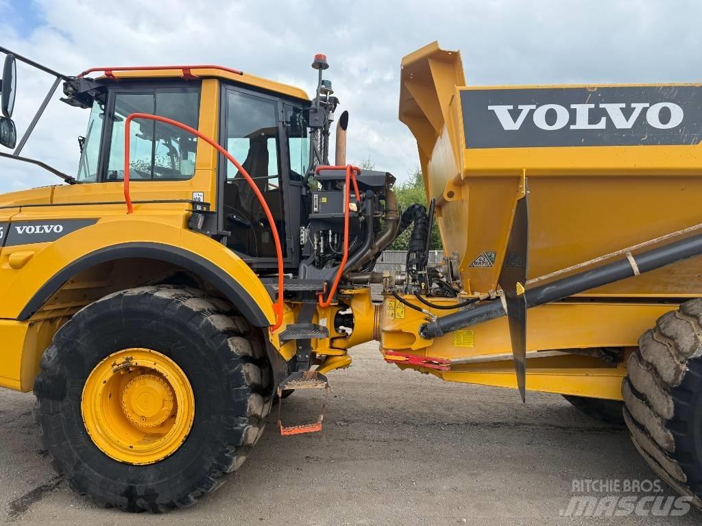 Volvo A 30 G 鉸接式起吊車