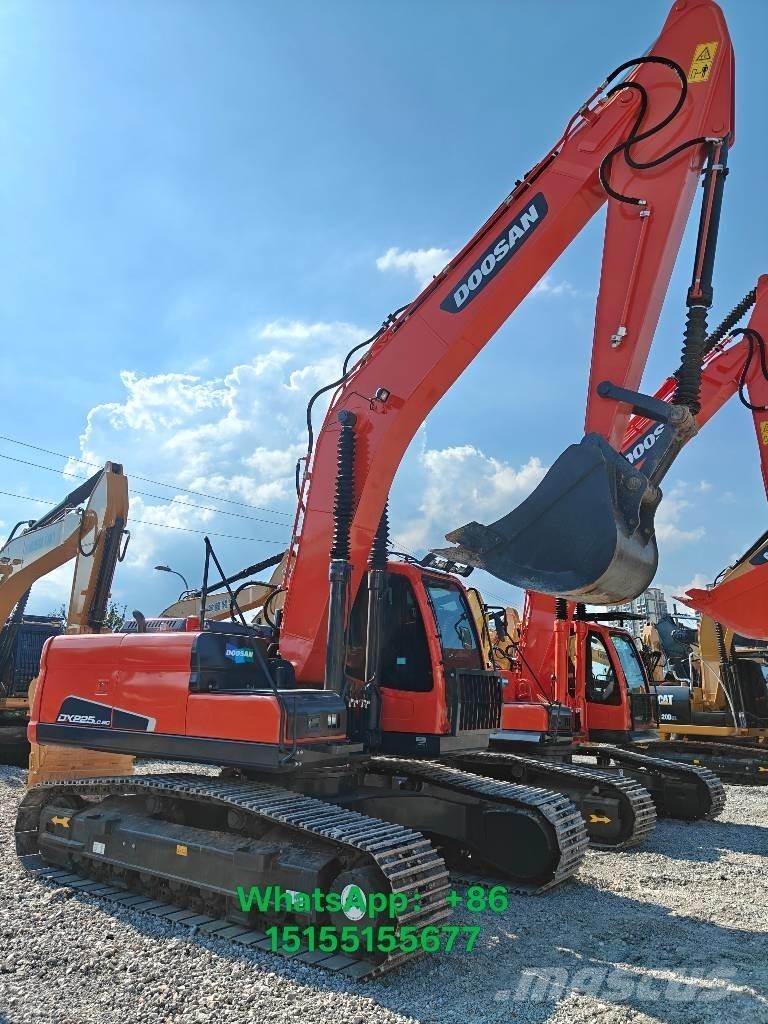Doosan 225 LCA 履帶式 挖土機/掘鑿機/挖掘機