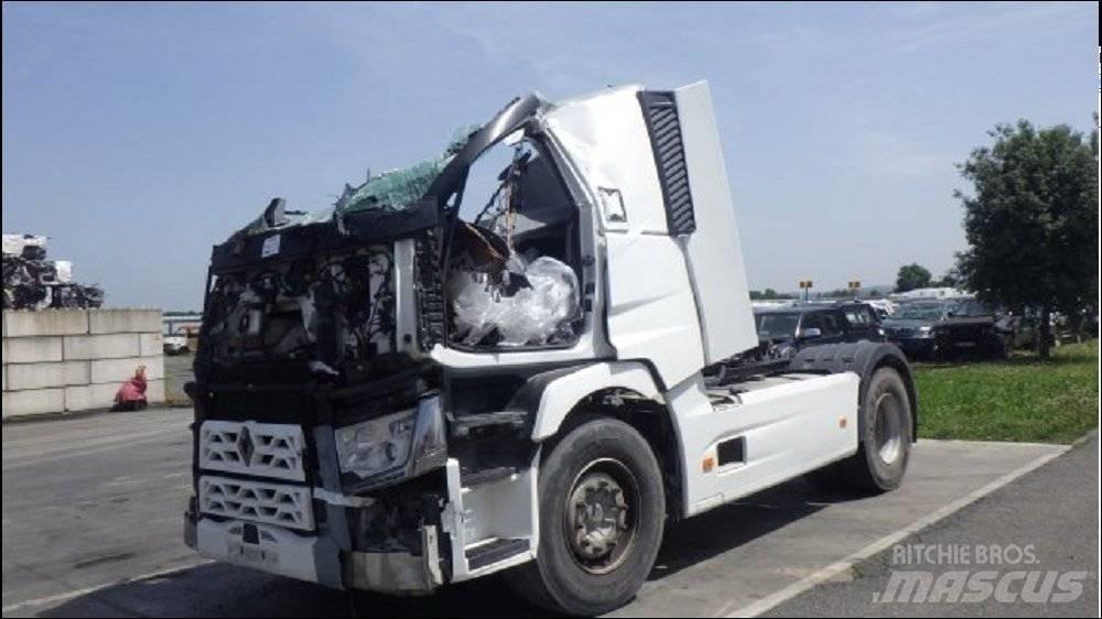 Renault T480 曳引機組件