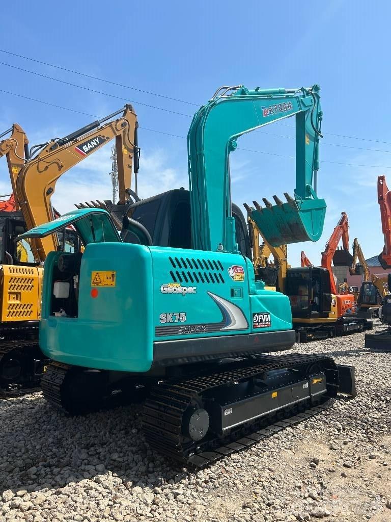 Kobelco SK 75 小型挖土機/掘鑿機<7t(小型挖掘機)