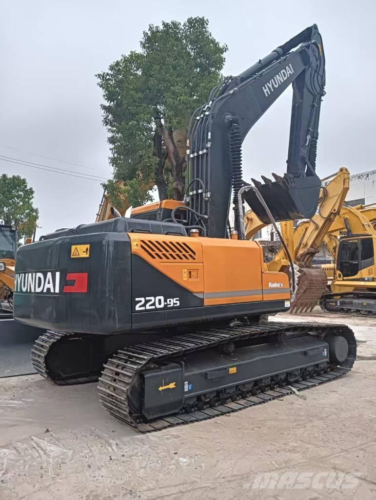 Hyundai 220 LC-9S 履帶式 挖土機/掘鑿機/挖掘機