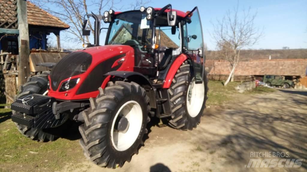 Valtra A 124 曳引機