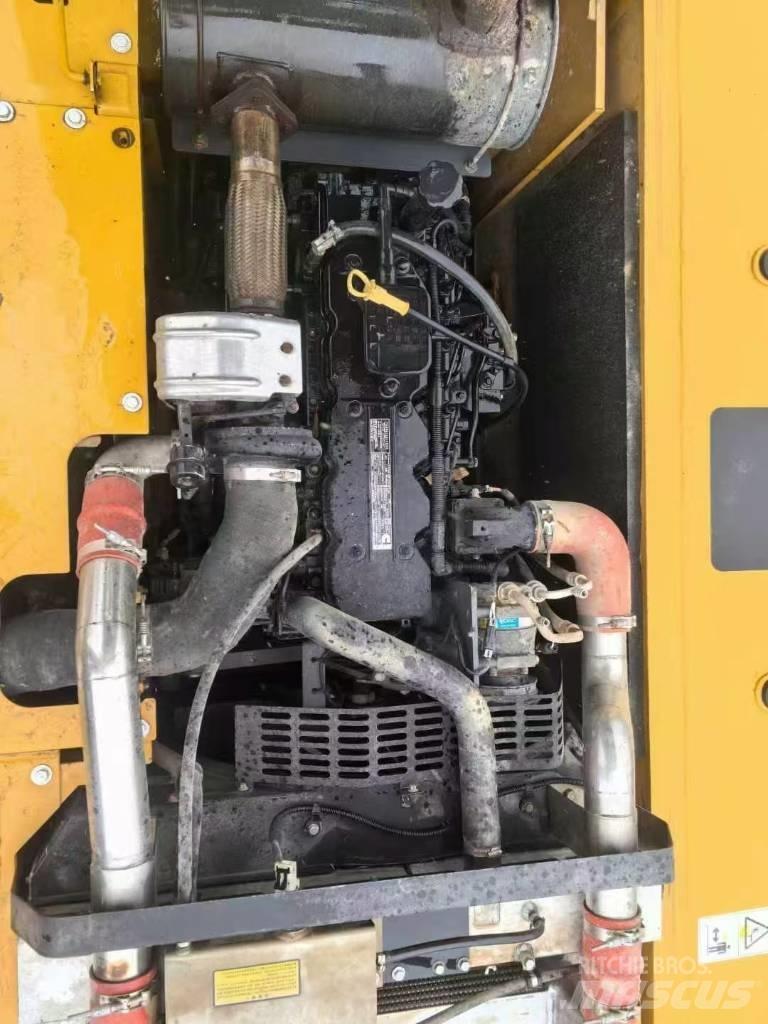 XCMG XE 200 DA 履帶式 挖土機/掘鑿機/挖掘機