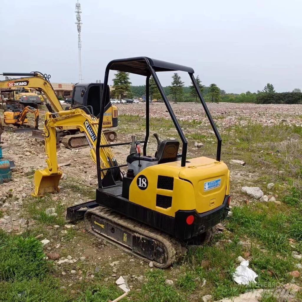 Komatsu PC 18 小型挖土機/掘鑿機<7t(小型挖掘機)