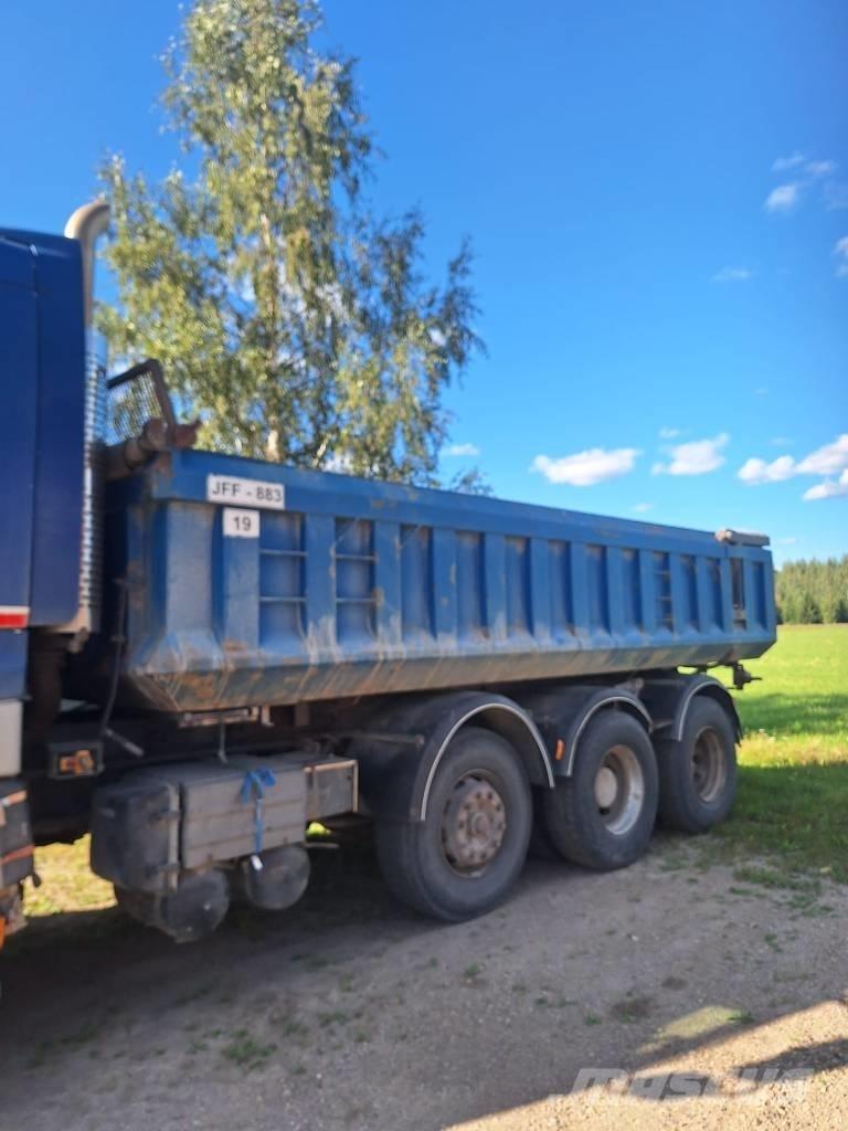 Sisu E12 傾卸式卡車