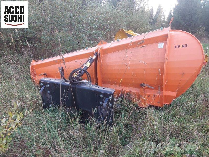 FMG ALUEAURA 300 刮雪板和犁