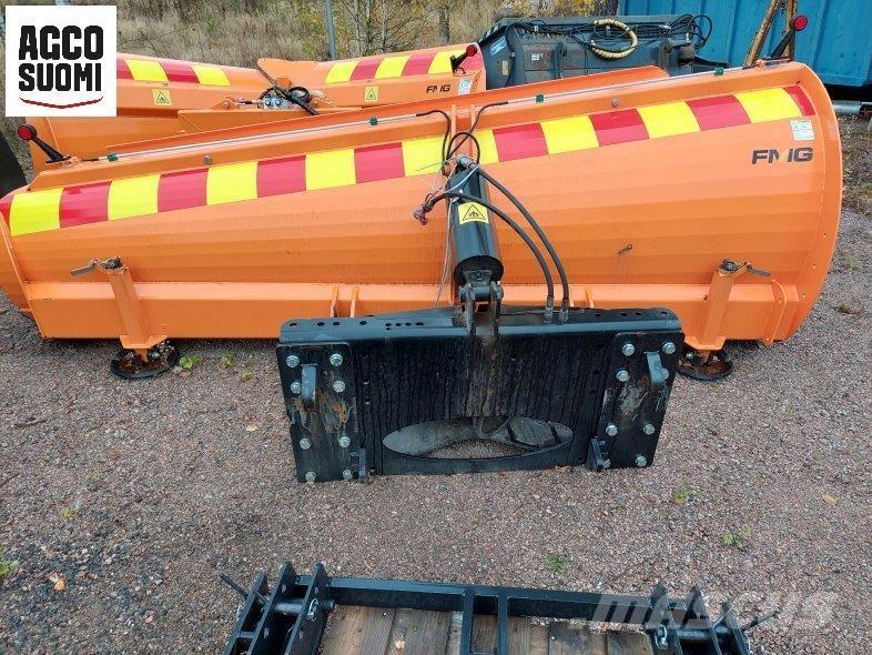 FMG ALUEAURA AA330 刮雪板和犁