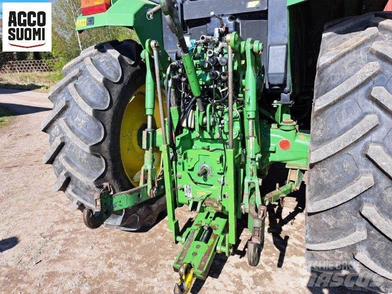 John Deere 6800 曳引機