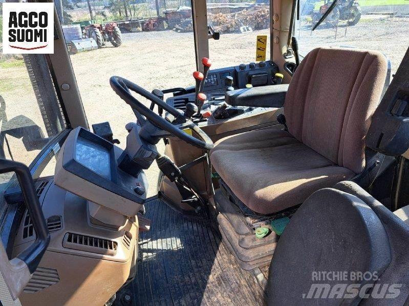 John Deere 6800 曳引機