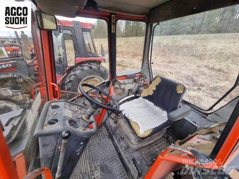 Valmet 405 曳引機