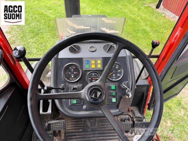 Valmet 405 -2 曳引機