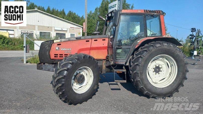 Valmet 8550 MEGA 曳引機