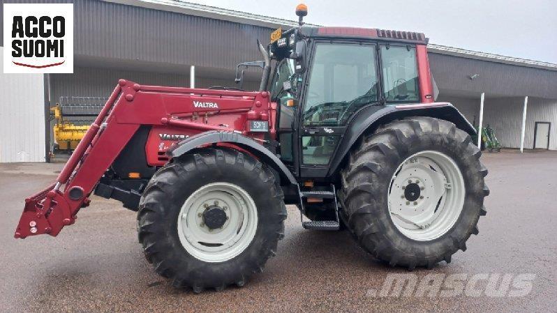 Valtra 6800 曳引機