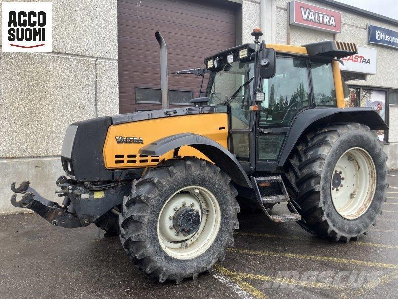 Valtra 8050 HITECH 曳引機
