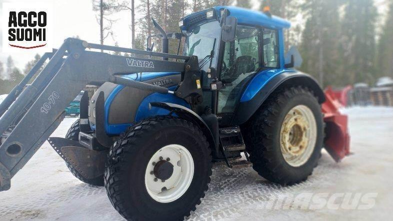 Valtra C120 曳引機