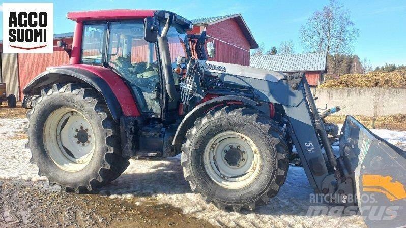 Valtra N122D 曳引機