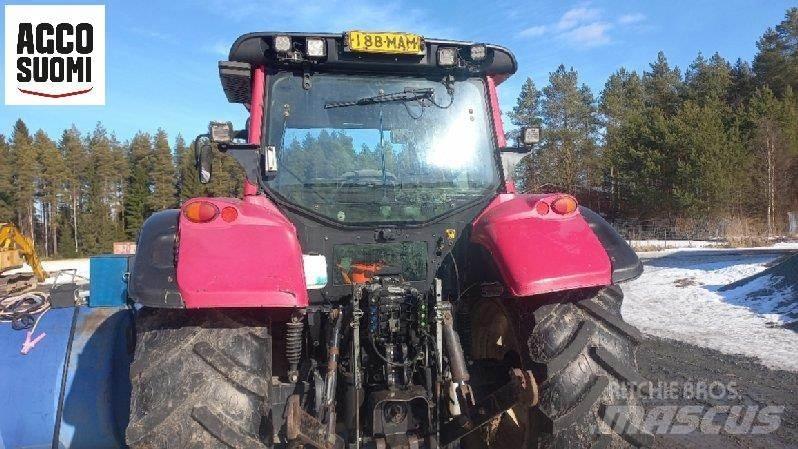 Valtra N122D 曳引機