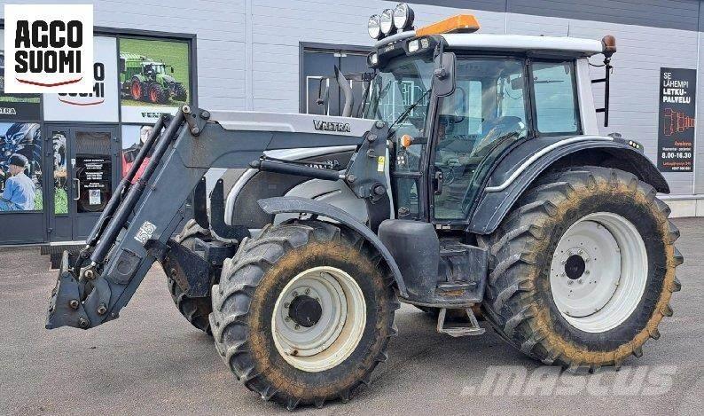 Valtra N141 A 曳引機